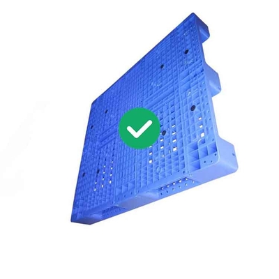 HDPE que submete a carga resistente da pálete plástica 1300x1100 5000Kg